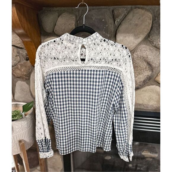 Listicle Navy Top - Picture 3 of 4